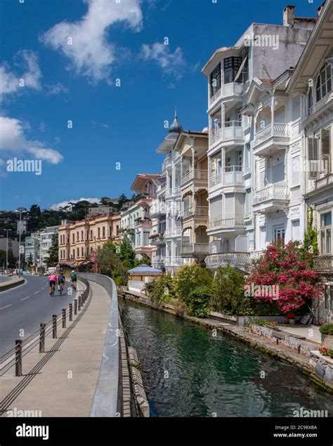 Arnavutkoy Neighborhood in Besiktas district of Istanbul, Turkey Stock Photo - Alamy