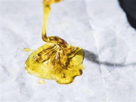 What is Rosin? Exploring the Purest Cannabis Extract | The Growthop