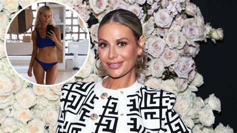 Dorit Kemsley Plastic Surgery: 'RHOBH' Star Transformation | Life & Style