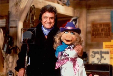 The Muppet Show: 40 Years Later - Johnny Cash - ToughPigs