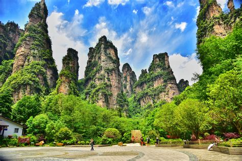 Zhangjiajie Travel Guide | China-Travel-Guide.net