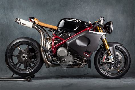 Custom Ducati Sport 944 by Radical Ducati