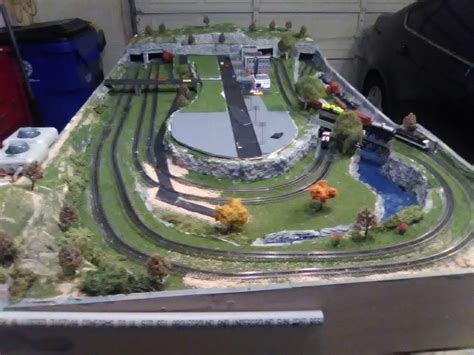 Lewis' N scale 3x6 layout - Model railroad layouts plansModel railroad layouts plans