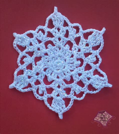 20 + FREE Snowflake Crochet Patterns | Free Crochet Patterns and Designs by LisaAuch