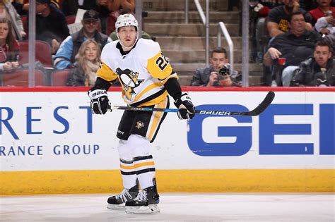 Penguins Trade Rumors: Can Pittsburgh get out from Matt Hunwick?