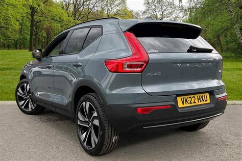 Used 2022 Volvo XC40 GY22CXW B3 Plus Dark Auto Mild Hybrid (2023 Model) on Finance in Worthing £ ...