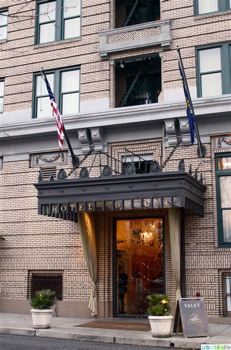 Where to Stay in downtown Portland, Oregon: Hotel deLuxe - Urban Bliss Life