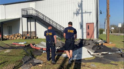 Texas firefighters inside station as tornado ripped roof off