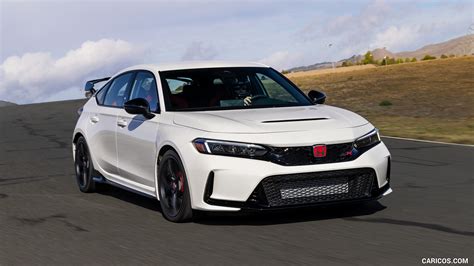 Honda Civic Type R | 2023MY | Front Three-Quarter