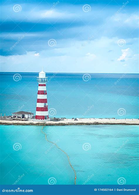 Lighthouse stock photo. Image of oceano, bahamas, azul - 174502164