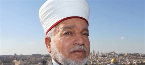 Grand Mufti Denies Existence of Jewish Temples | United with Israel