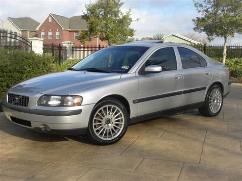 2007 Volvo S60 R 0-60 Times, Top Speed, Specs, Quarter Mile, and Wallpapers - MyCarSpecs United ...