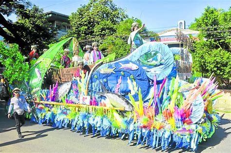 Pangasinan folk thank the sea through Pista’y Dayat | Inquirer News