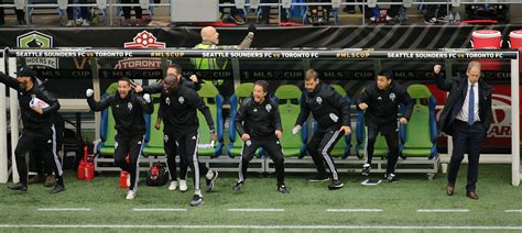 Sounders FC announces contract extensions for assistant coaches ...