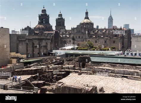 Templo Mayor, Aztec ruins in Mexico City, Mexico Stock Photo - Alamy