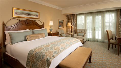 Best Luxury Hotel Rooms in Colorado Springs | The Broadmoor