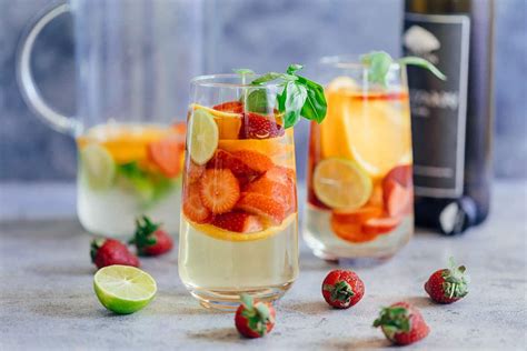 sangria recipe with vodka and white wine - Merlin Rowland