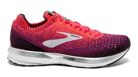 15 Best Women's Running Shoes 2018 - Stylish Women's Running Sneakers