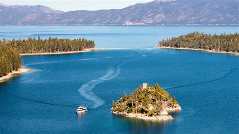 South Lake Tahoe Vacation Rentals $41: Find Top Vacation Homes for Rent | Expedia.com