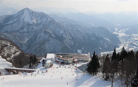 Echigo Yuzawa Ski Resorts | Travel Japan (Japan National Tourism Organization)