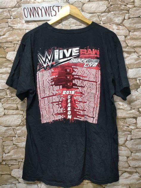 WWE raw vs smackdown wrestling tee, Men's Fashion, Tops & Sets, Tshirts ...