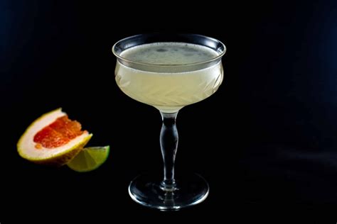 Hemingway Daiquiri Recipe - CocktailLove