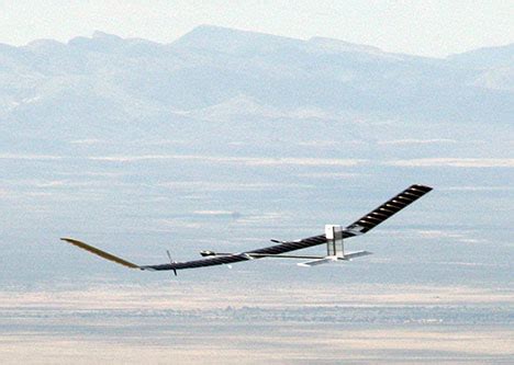 Zephyr Solar Aircraft Two Week Flight | Elektor Magazine