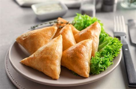 Samosa Recipe - How to make delicious Samosa - Dipitt