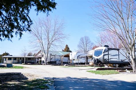 LAKE MONROE VILLAGE RV CAMPGROUND (Bloomington) - Campground Reviews ...