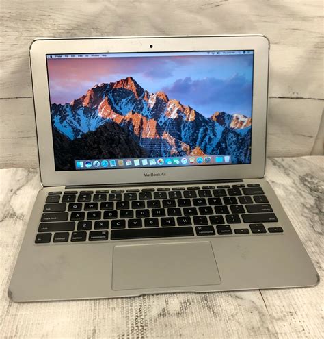 DENTS-Apple MacBook Air 11-Inch Mid 2011 i5 1.6GHz 4GB RAM 64GB SSD ...