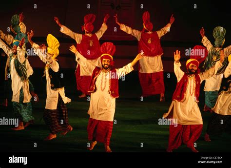 JSS 83010 : indian punjabi folk dance men dancing enjoying bhangra ...