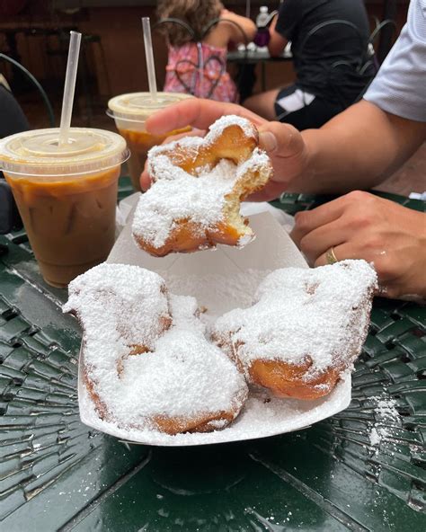 New Orleans Guide: Cafe Beignet — Seis Kamimura