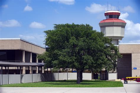 Abilene Regional Airport (ABI) Pet Relief Areas | Pet Friendly Travel