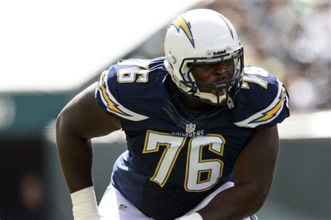 Eagles Select D.J. Fluker in 2013 NFL Re-Draft - Bleeding Green Nation