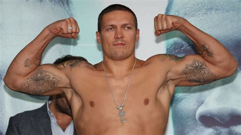 Aleksandr Usyk faces Dereck Chisora in biggest heavyweight test yet - The Ring