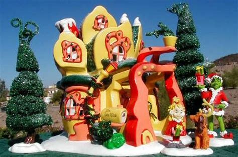 Cindy Lou Who's House Snow Village | Whoville christmas, Christmas ...