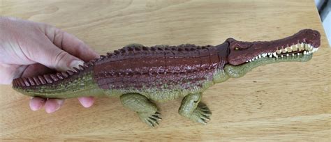 Mattel_Sarcosuchus_4 – Dinosaur Toy Blog