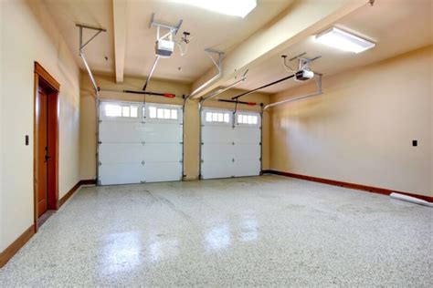 Tips on the Type of Garage Lighting That Is Suitable for Your Home