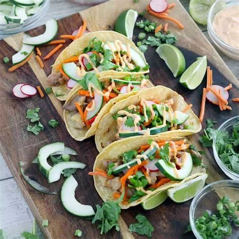 How to make Chicken Banh Mi Tacos Recipe