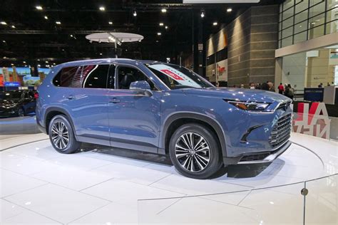 2024 Toyota Grand Highlander Limited - Shel Rachael