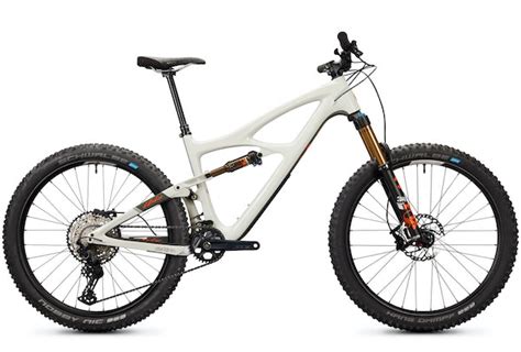 Mojo 4 - Ibis Cycles Inc.