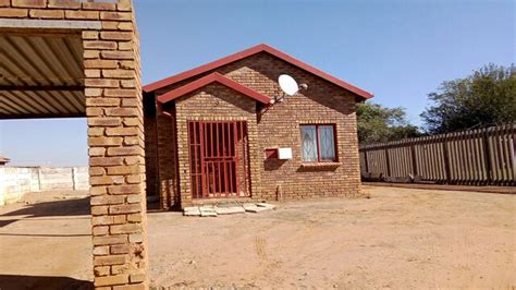 Standard Bank EasySell 2 Bedroom House for Sale in Daveyton - MR141695 - MyRoof