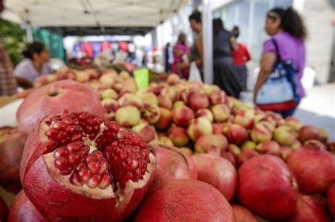 Farmers Markets - Los Angeles Times