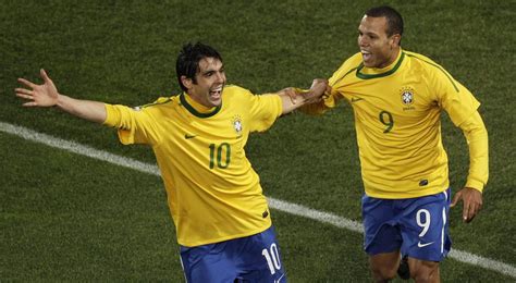 Brazil great Kaka retiring from soccer at age 35 - Sportsnet.ca