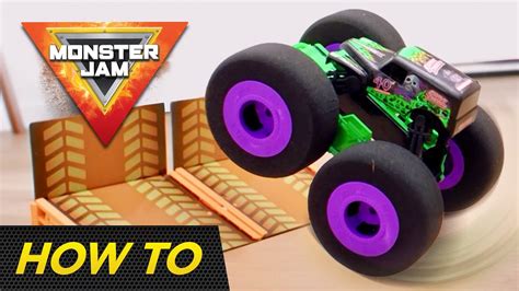 How to drive the Monster Jam RAMP CHAMP & set up your ramp for epic stunts! - Monster Truck Toys ...