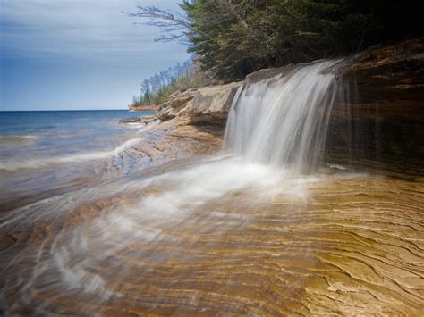 8 Beautiful And Easily Accessible Waterfalls In Michigan