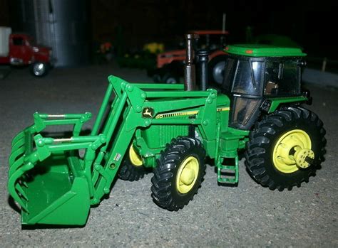 John Deere Toy Tractors 1 64 Scale | Wow Blog