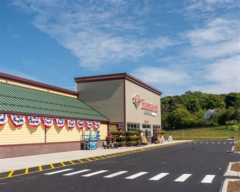 New Hannaford Supermarket and Pharmacy opens in Brunswick – Troy Record