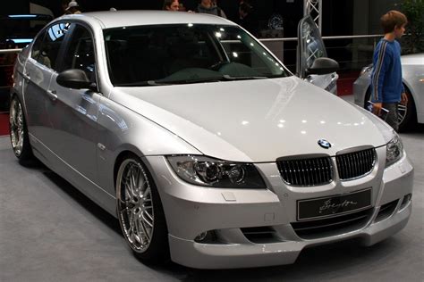 File:BMW Breyton IAA 2005.jpg - Wikimedia Commons