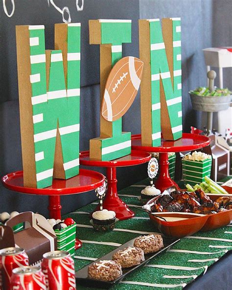 Football Tailgating Party Ideas & Decorations for Adults (Fun Game ...